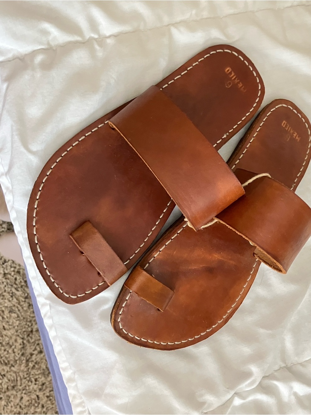 Women's Tan Leather Slide Sandals with Toe Loop